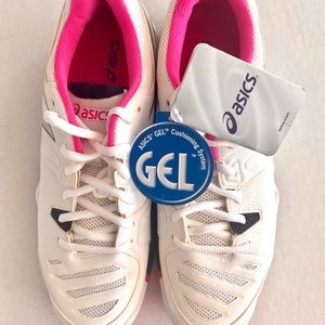 Brand new women’s ASICS athletic shoes size 10.5